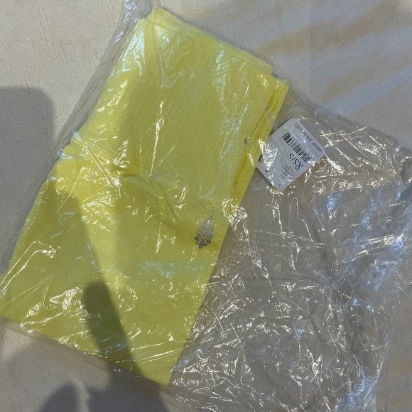 Lime Green Good Karma Leggings NWT - Picture 2 of 2